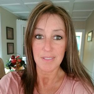 Meet your Posher, Nina